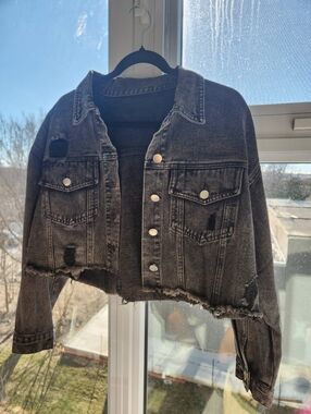 Womens Oversized Distressed Cropped Black Denim Jacket